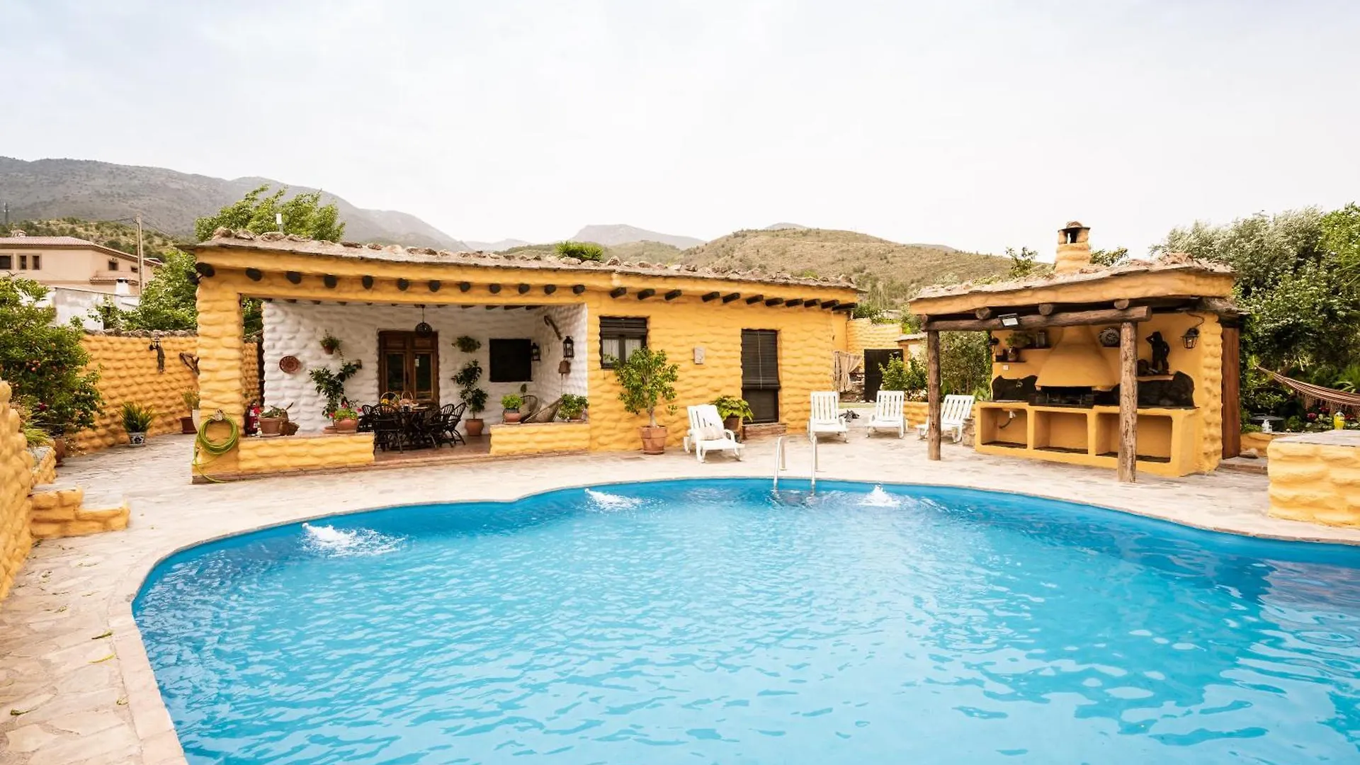 Casas Amaro Villa Orgiva